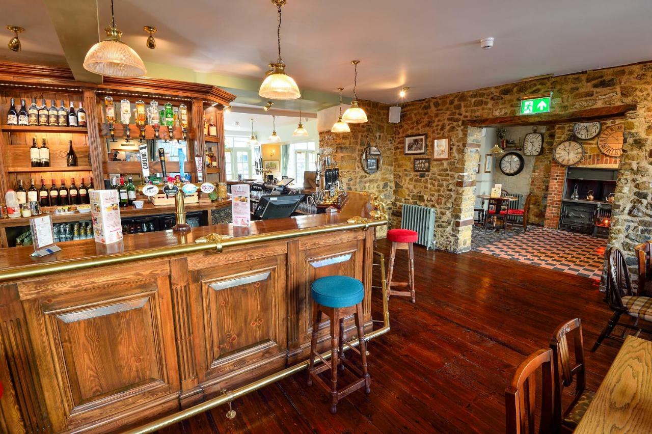 The George Hotel Axminster Dış mekan fotoğraf