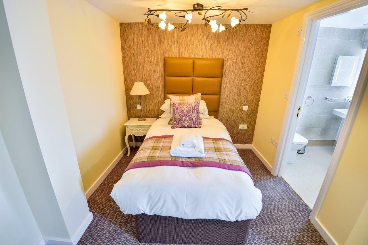 The George Hotel Axminster Dış mekan fotoğraf